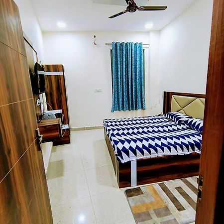 Hotel Dream Taj Family Rooms 200Mtr From Taj Mahal 阿格拉 外观 照片