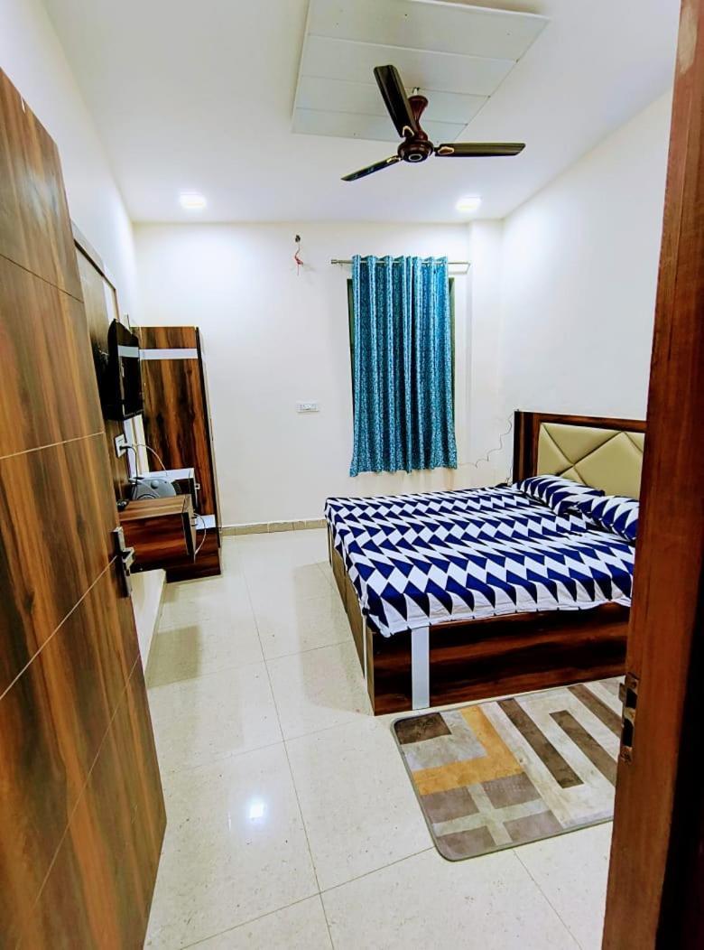 Hotel Dream Taj Family Rooms 200Mtr From Taj Mahal 阿格拉 外观 照片